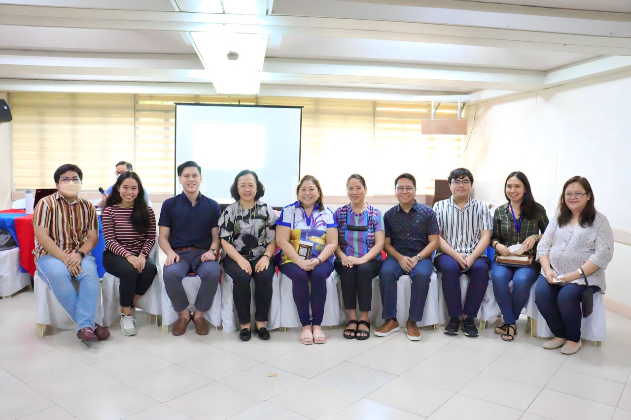 Photo opportunity of UP Diliman and UP System administrators, faculty and staff  after the post-assessment meeting