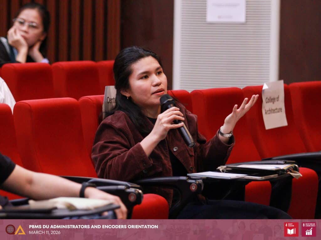 Participants raise questions during the open forum on PBMS requirements and portal-related concerns.