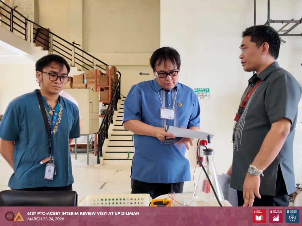 The program evaluation team inspected the laboratory facilities and equipment of their assigned programs, with particular focus on those with significant findings from the initial accreditation visit.