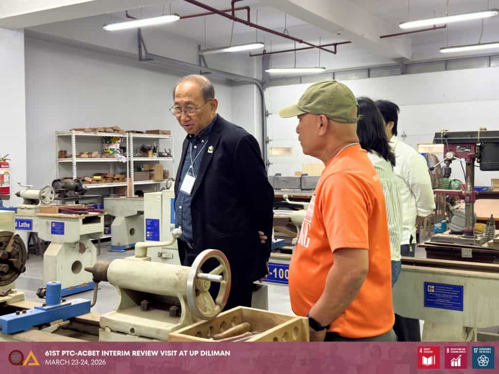 The program evaluation team inspected the laboratory facilities and equipment of their assigned programs, with particular focus on those with significant findings from the initial accreditation visit.