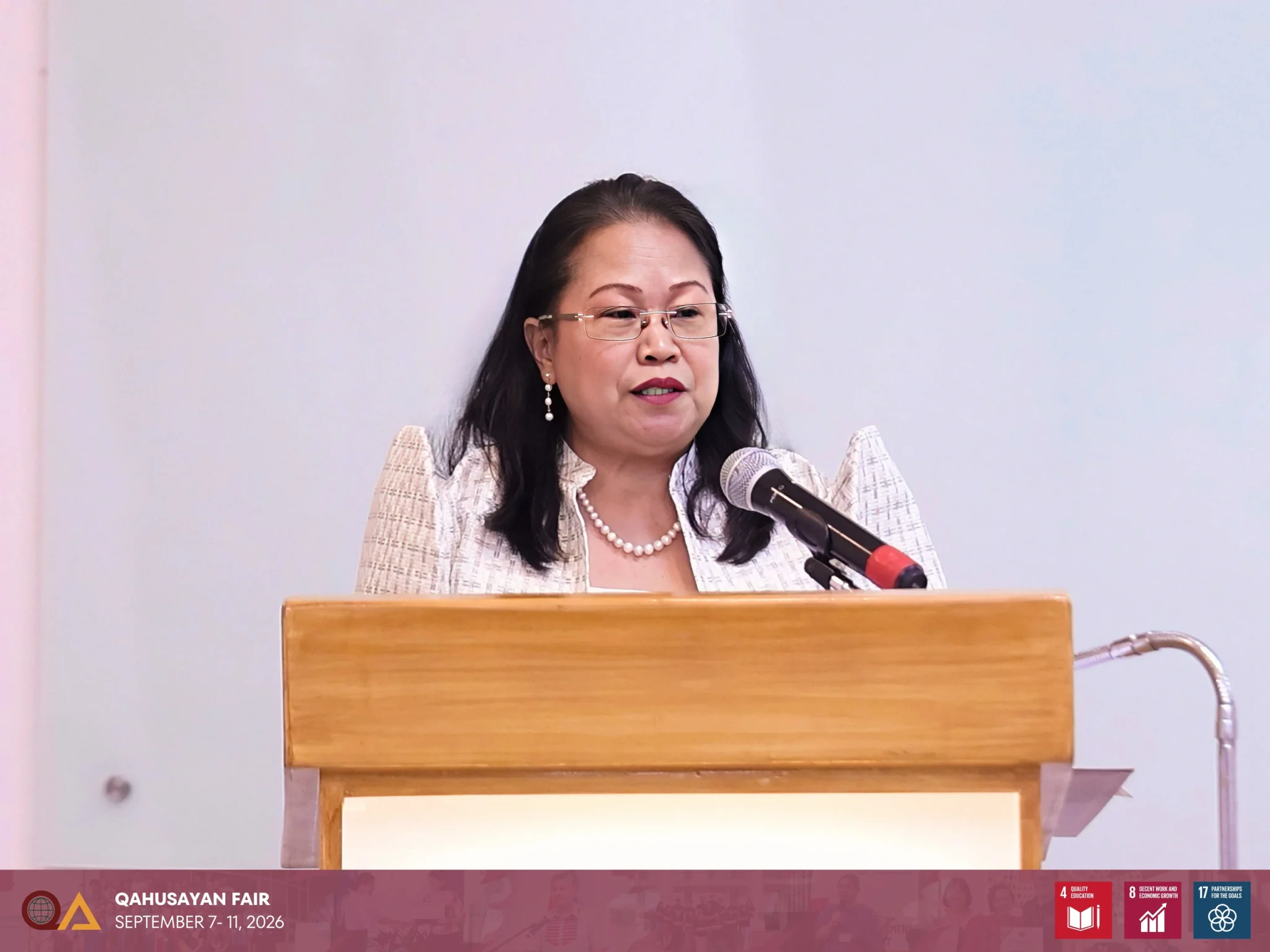 School of Urban and Regional Planning Dean Dina C. Magnaye delivered the keynote address during the opening ceremony of the QAhusayan Fair.